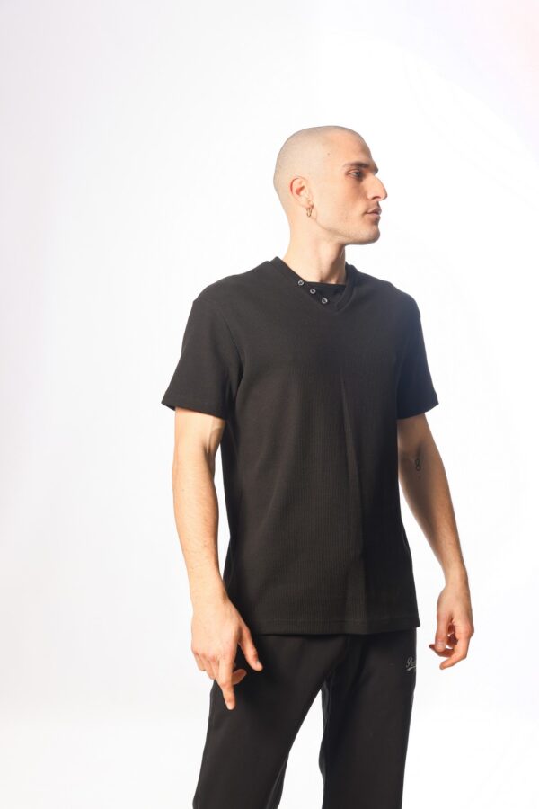 ΑΝΔΡΙΚΟ T-SHIRT MONOPLAKO V NECK PACO 2331046 BLACK